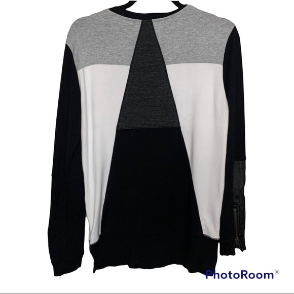 AIKO Danae Colorblock Sweatshirt - Picture 4 of 8